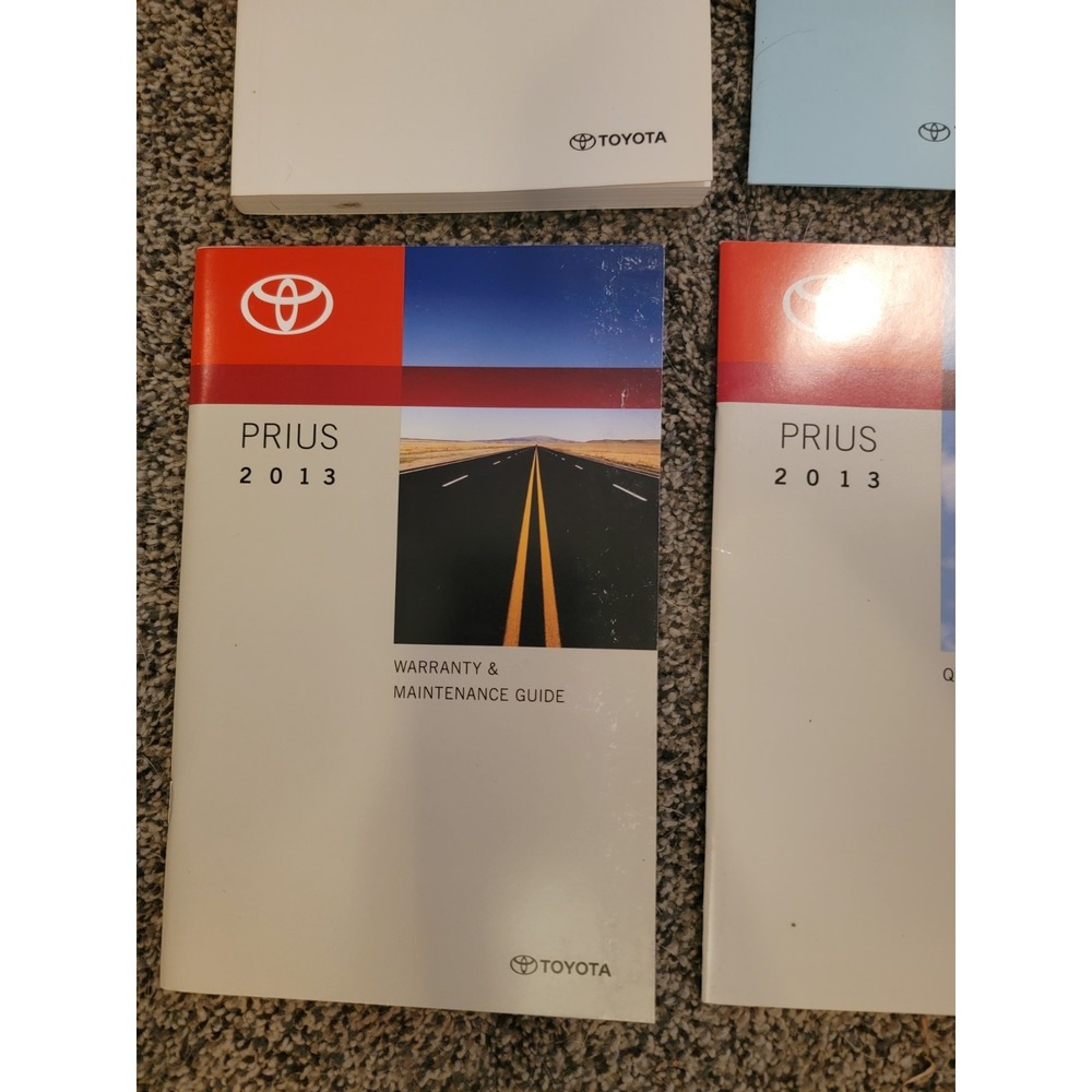 Toyota Prius 2013 NEW ‎ owners manuals with Carrying Case - Picture 4 of 7